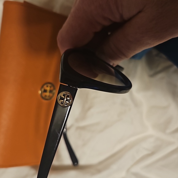 Tory Burch Sunglasses - Picture 12 of 12